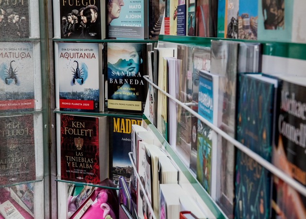 Galería de imágenes Librería Quesada 2